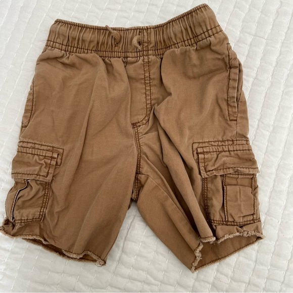 Bundle of two shorts, toddler boy 3T - Picture 4 of 7